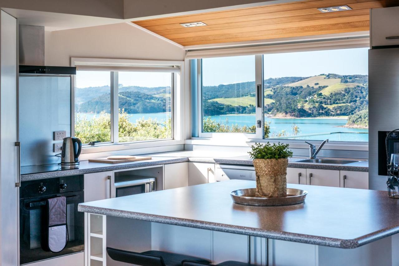 Ocean View Villa Te Whau Bay Exteriör bild