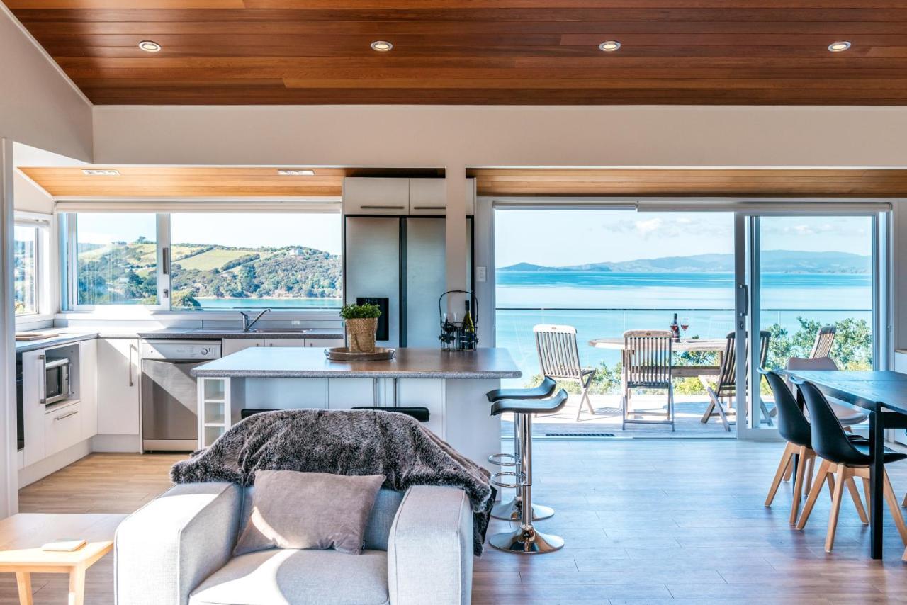 Ocean View Villa Te Whau Bay Exteriör bild