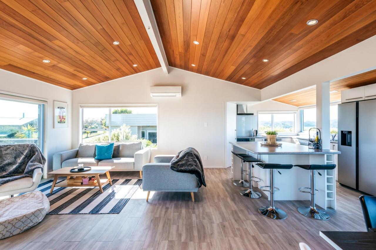 Ocean View Villa Te Whau Bay Exteriör bild